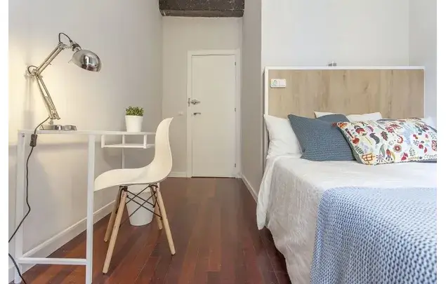 Alquiler de Habitaci
ón en Valencia - Carrer de Calatrava