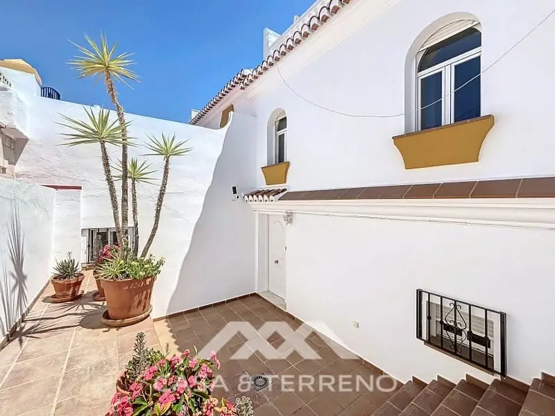 Chalet en Alquiler Valle Niza Malaga 4 Dormitorios Piscina Privada