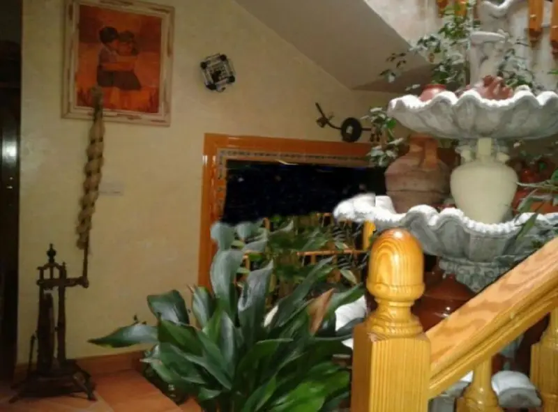 Chalet con Piscina en Los Almendros Villamayor