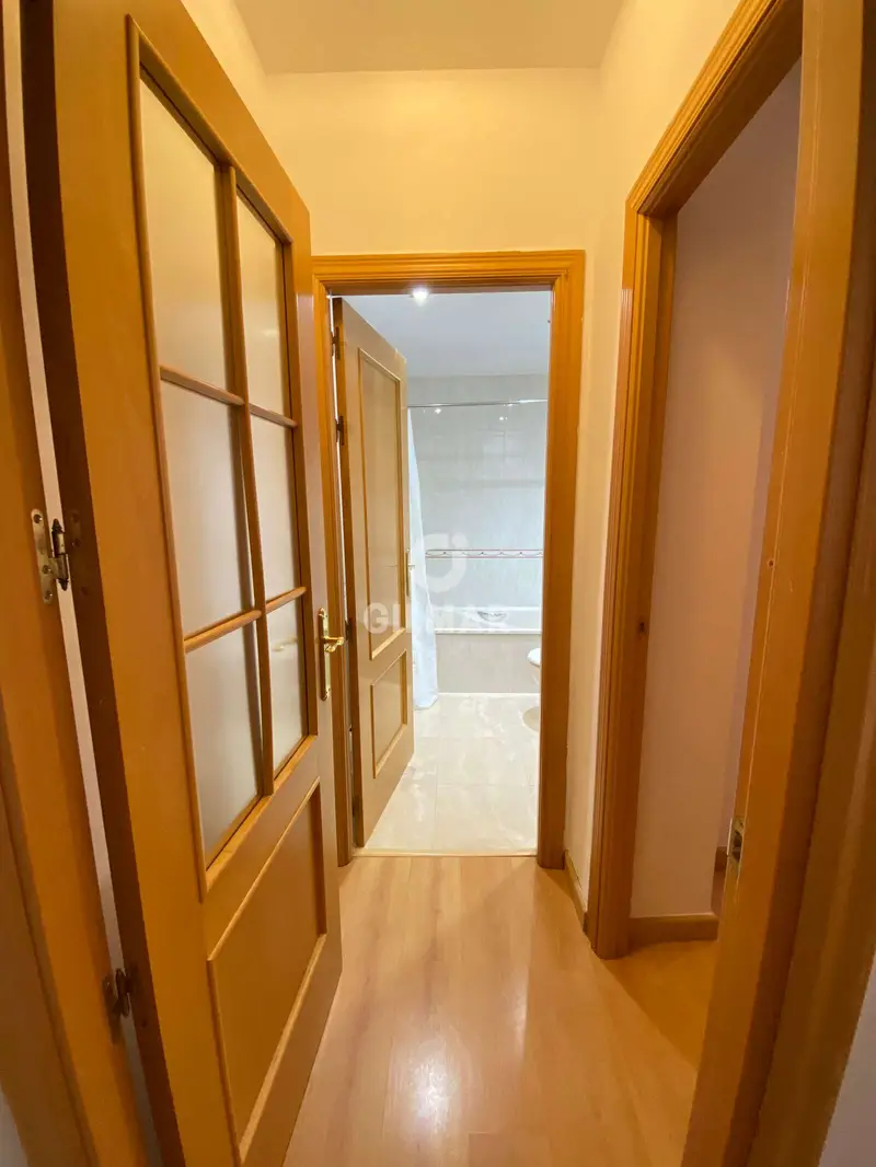 Piso en Alquiler Colmenarejo 50m2 1 Dorm 1 Baño Plaza Garaje