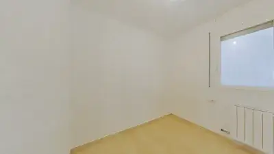 Piso en venta Eixample Sant Oleguer 4 dormitorios 2 baños ideal inversores