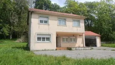 Chalet en venta en Aranga con jardin y anexo