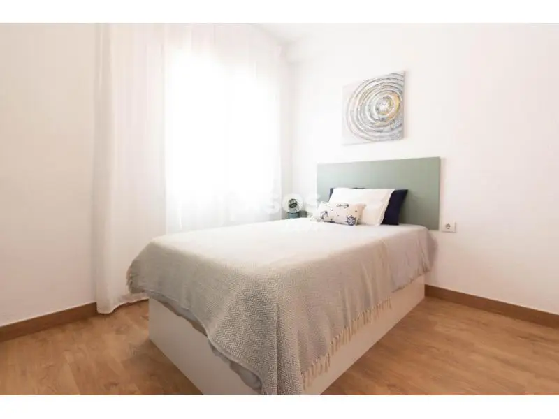 Habitacion en Alquiler Campoamor