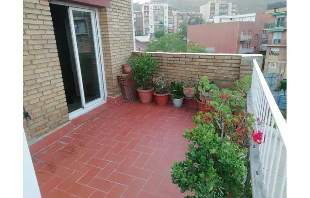 Rent 2 bedroom apartment in Barcelona