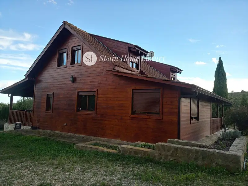Chalet con Establos en Montserrat Valencia