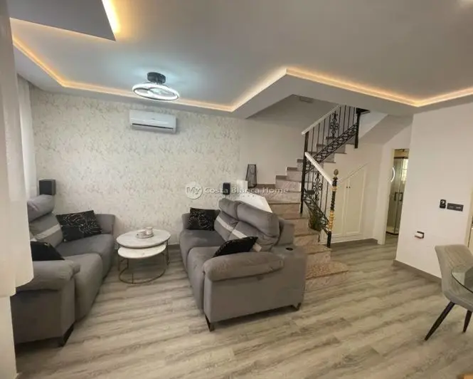 Villa 3 Dormitorios en Venta