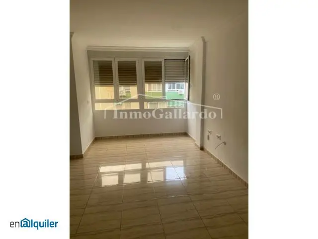 Alquiler Piso Reformado Terraza El Palo Malaga