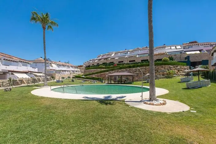 Adosado 3 Dormitorios Mijas Piscina Garaje Jardin