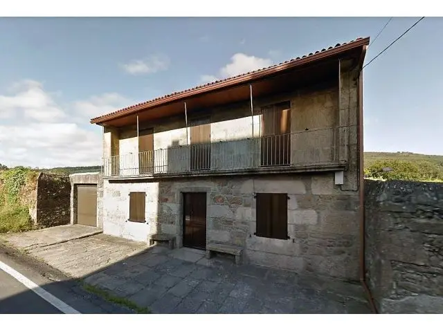 Chalet en Venta en Cee Con Garaje y Patio