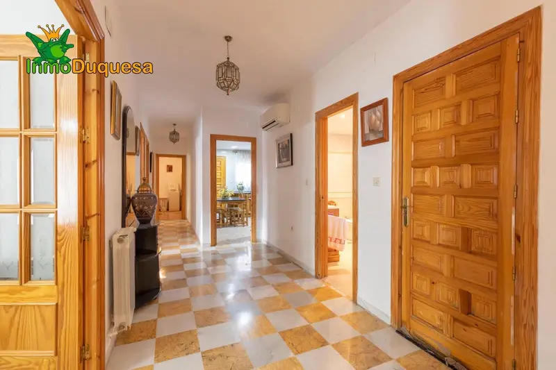 Casa en Venta Otura 4 Dormitorios 2 Baños Gran Cochera
