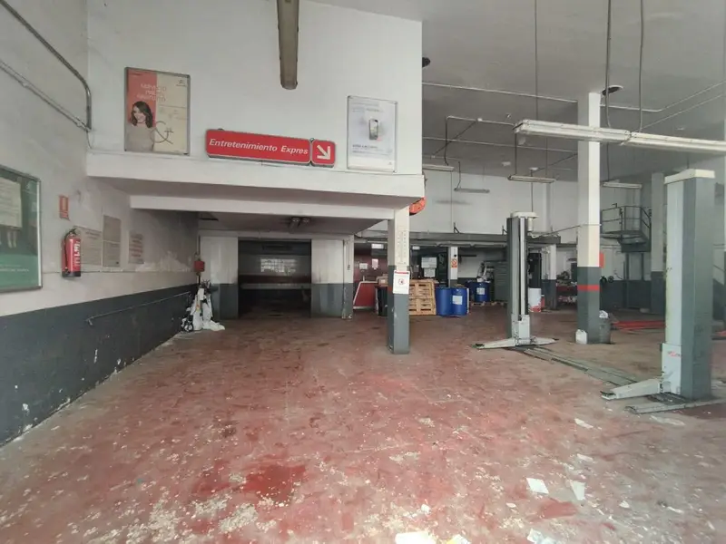 Venta Local Comercial Puerta del Angel Madrid