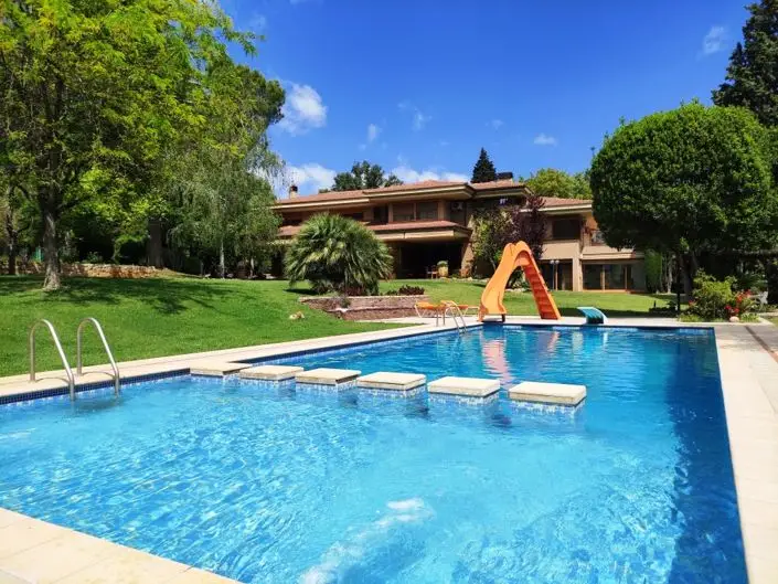 Villa de Lujo con 13 Dormitorios en Venta Cocentaina