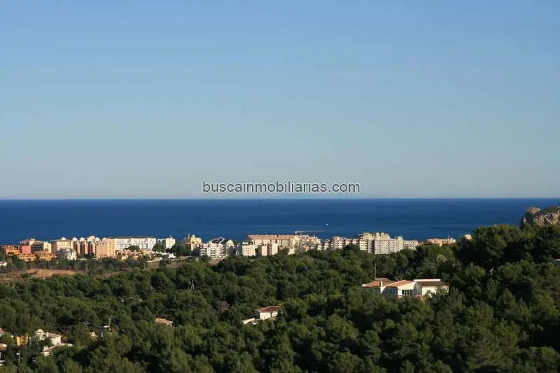 Parcelas Urbanizables en Jávea con Vistas al Mar
