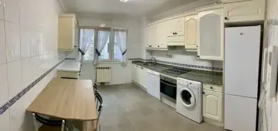 Alquiler Piso 112m² 3 Dormitorios 2 Baños Gijón