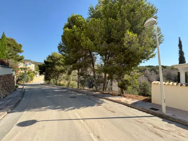 Solar en Benissa Costa 1056m2 Vistas Despejadas Ideal Familias
