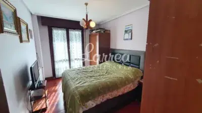 Piso en Venta en Lemoa 3 habitaciones 2 baños garaje ascensor