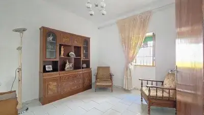 Casa en Almodovar del Rio para Reformar con Terreno