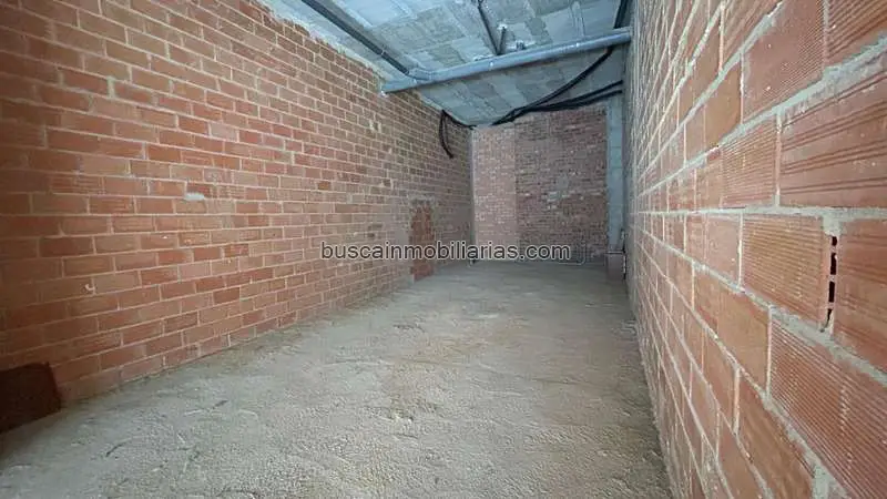Local Comercial en Venta La Pobla de Farnals 75m²