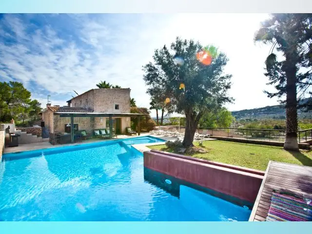 Casa rural Ibiza 6 dormitorios alquiler grupos grandes