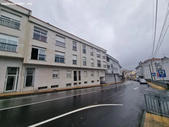 Piso en San Cibrao das Viñas 100m2 3 dormitorios 2 baños