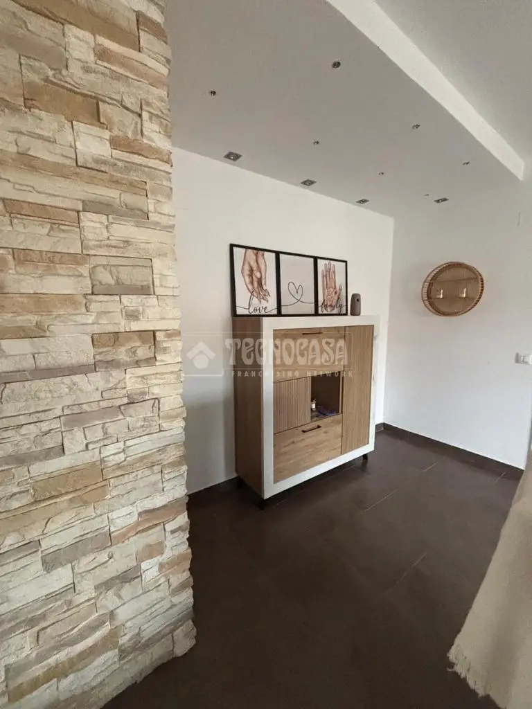 Piso en Venta Utrera con Terraza Garaje y Ascensor