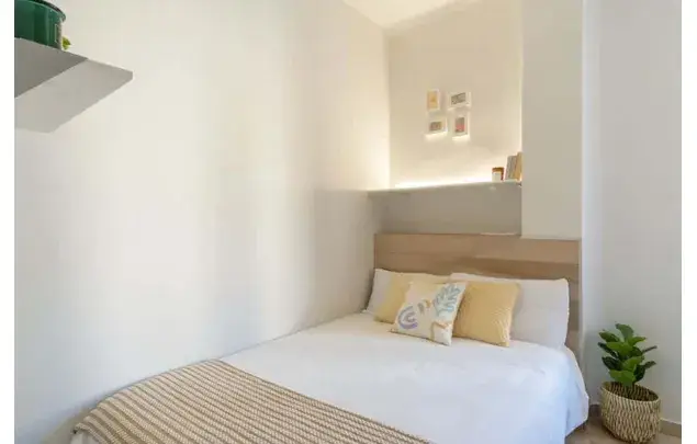 Rent a room in Madrid