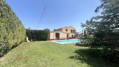 Casa de Campo en Tarazona con Piscina y Jacuzzi