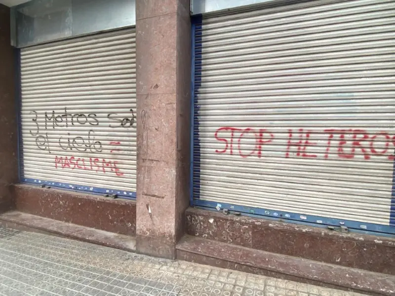 Venta Local Comercial Passeig del Marques Casa Riera Manresa