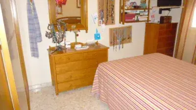 Piso en venta 100m2 3 habitaciones 2 baños terraza balcon