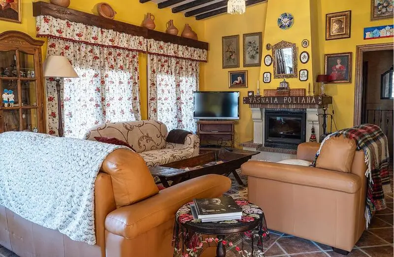 9 Cuarto Adosado en venta
Fondon, Almería
