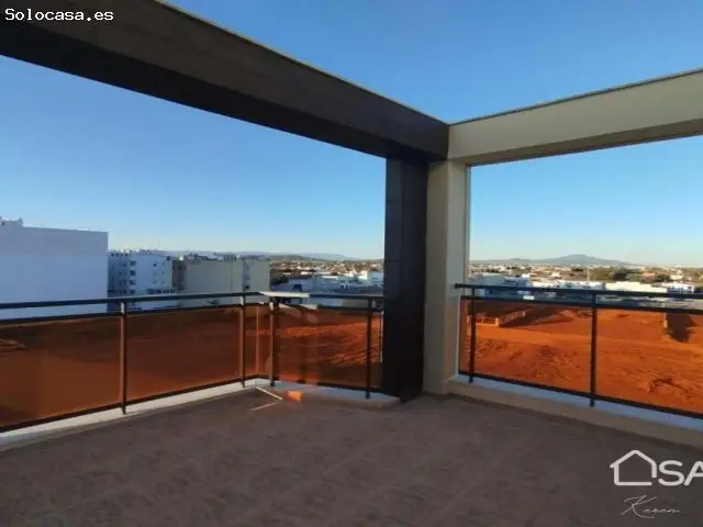 Atico Duplex en Zona Tranquila cerca de la Playa