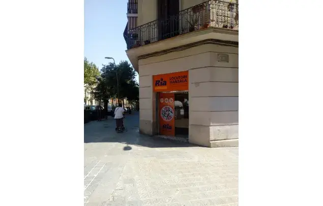 Alquiler Apartamento 3 Dormitorios Barcelona 3 24 Meses