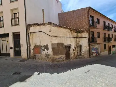 Chalet adosado 31m2 Ávila reforma integral cerca Plaza Sta Teresa