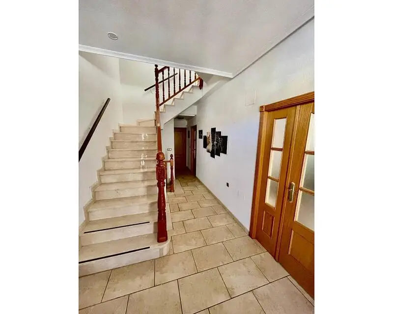 5 Cuarto Villa en venta Almorad
