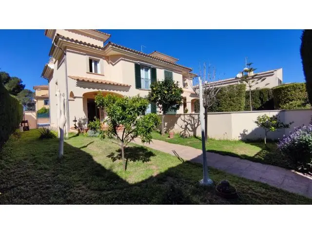 Magnifico Chalet Pareado Con Piscina Y Jardin En La Exclusiva Zona De Puig De Ros (Mallorca)