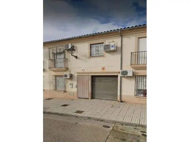 Casa Unifamiliar 5 Dormitorios Villafranca Cordoba
