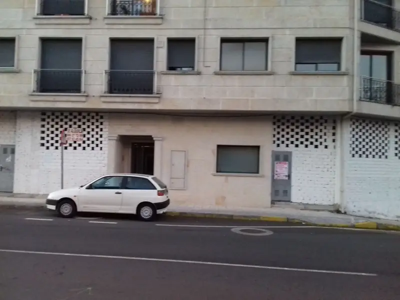 Venta Local Comercial Soutomaior 156m2 Calle Alexandre Bóveda