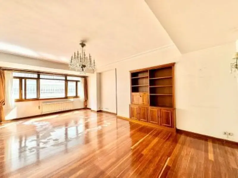 Venta Piso con terraza en Vitoria