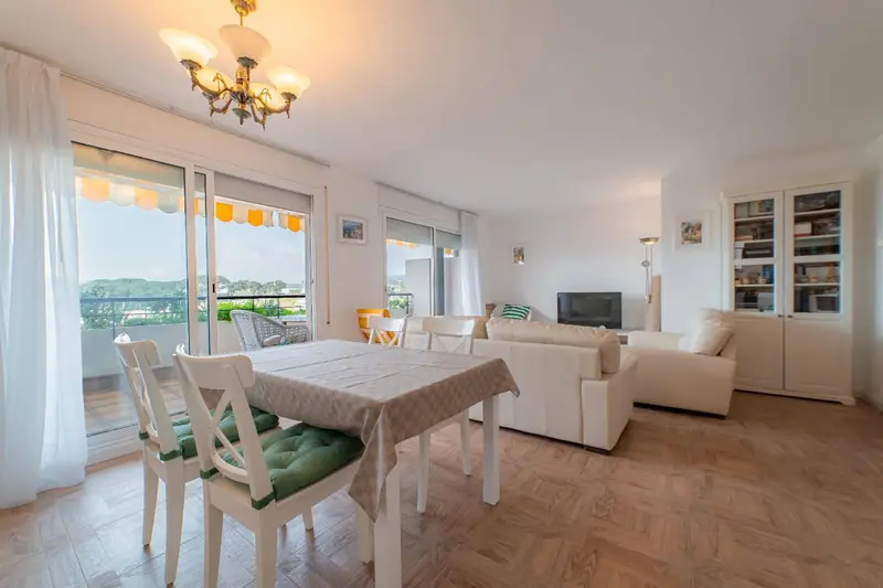 Ático en Venta Sant Andreu de Llavaneres 175m2 4 Habitaciones Terraza Solárium