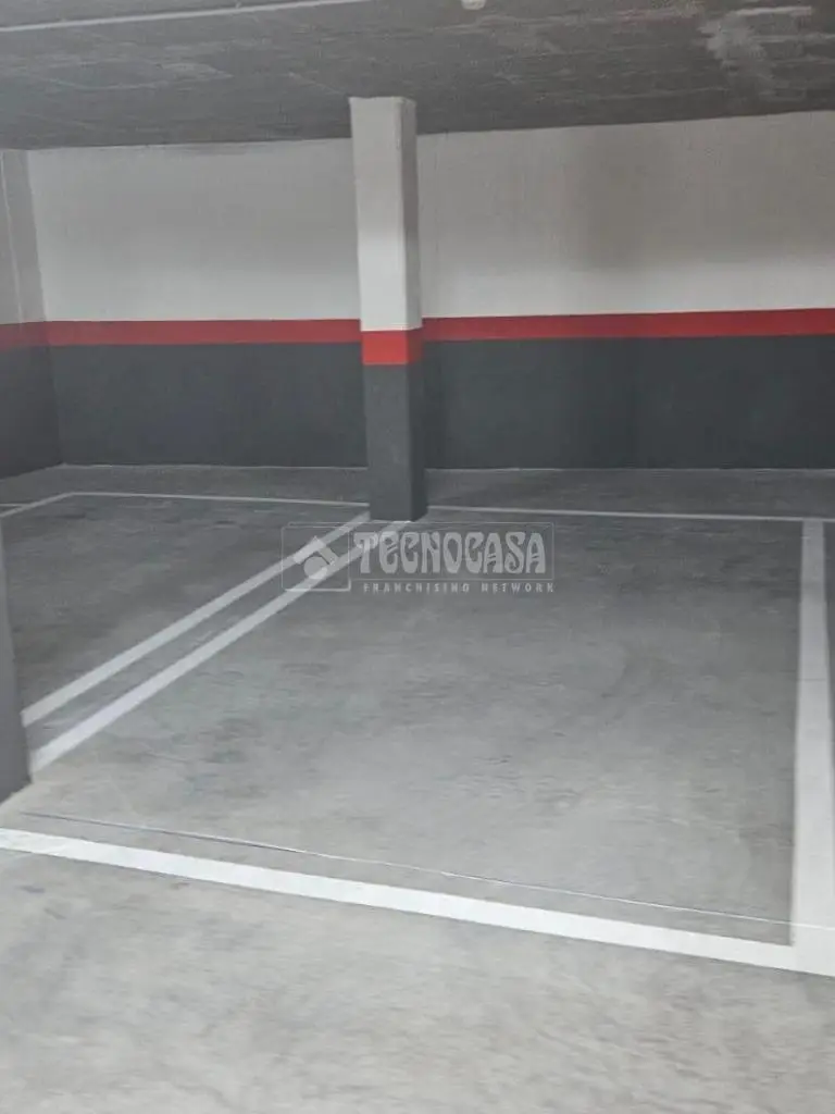Plaza de Garaje con Trastero en Leganes Centro