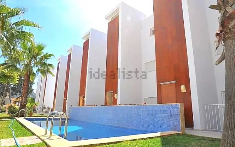Ático Dúplex en Puerto Jávea con Vistas al Mar