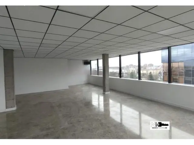 Oficina En Alquiler Pamplona Edificio Elegante Nueva