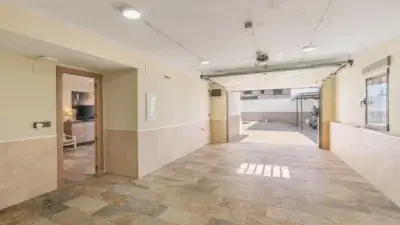 Chalet de Lujo en Venta cerca de Sierra Elvira
