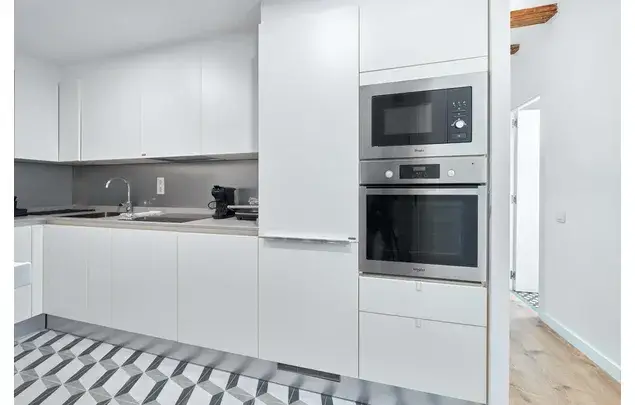 Habitaci	ón 75m	² Barcelona Estancia Media Larga