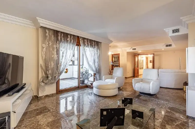 Venta Piso 186m2  Granada Trastero Garaje