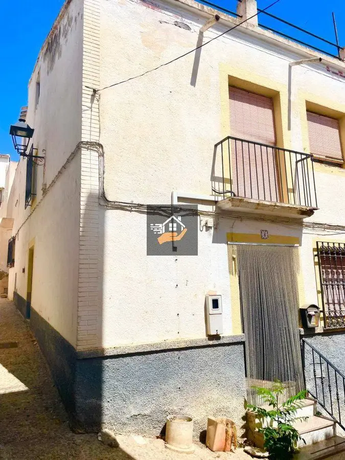 Venta Adosado con Terraza en Velez-Rubio