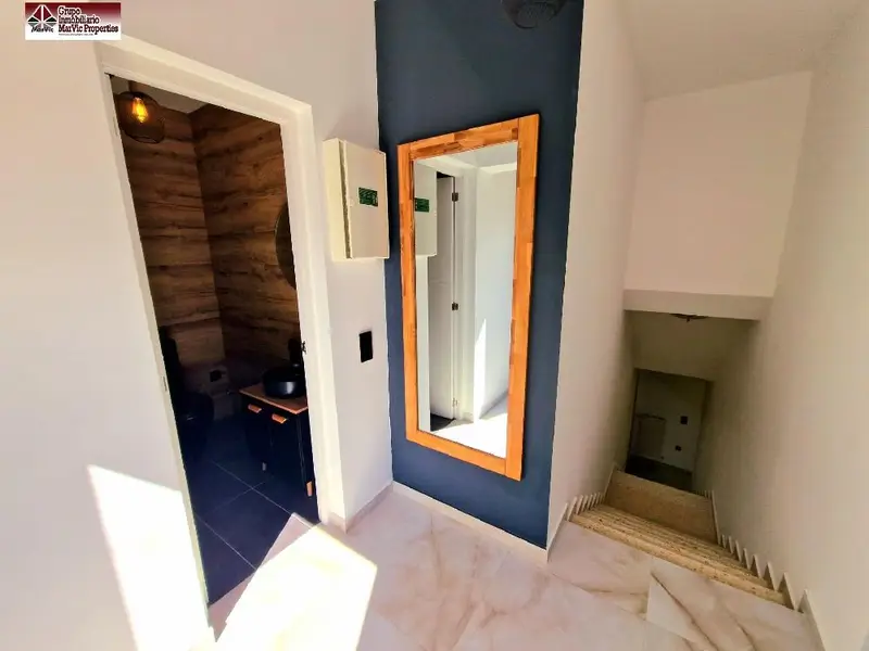 Chalet en Venta en Urbanizacion La Nucia 4 Dormitorios 4 Banos