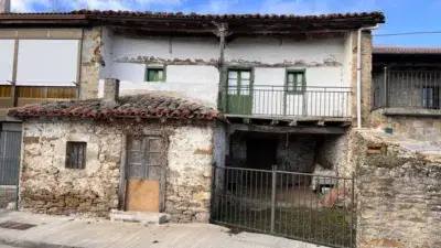 Casa en Quintana de los Prados necesita reforma