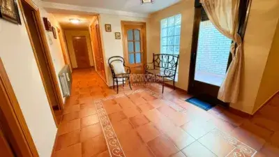 Chalet en Venta Borja 4 Dormitorios Ideal Familias