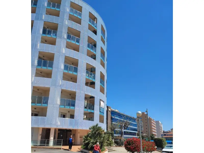 Venta Local Comercial Calella 62m2 Cerca Playa